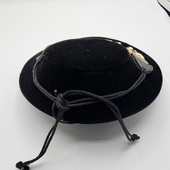 Multistrand adjustable necklace - Picture 3 of 3